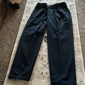 ♥️♥️Lee performance khakis - size 33/30♥️♥️